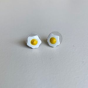 🍀Sunny Side Up Egg Earrings